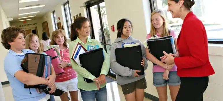10 Ways to Show Respect in School as a Student