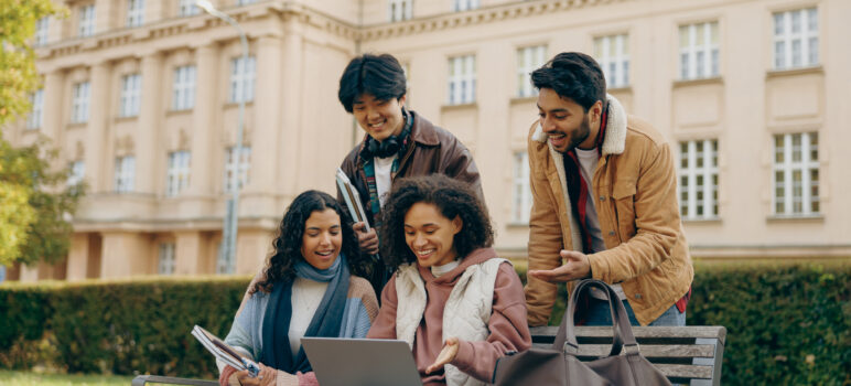 Master’s Scholarships for Students Who Want to Study in the USA